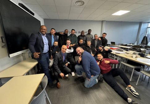 élèves dans la classe de l'as des formations